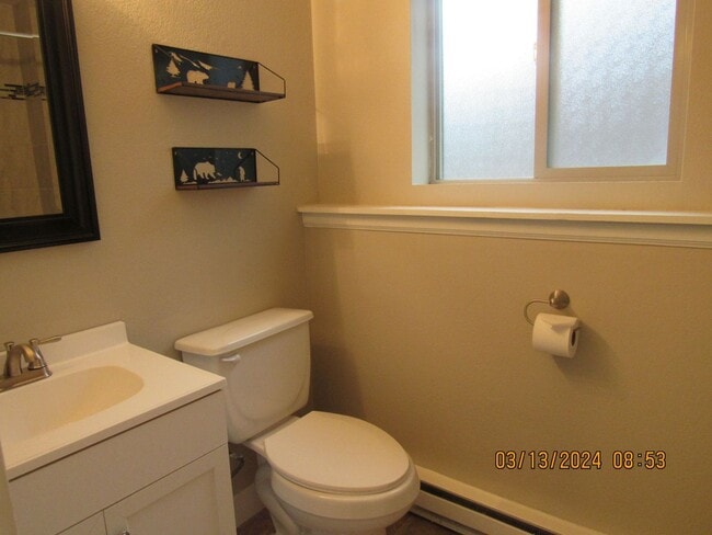 Building Photo - Single family residence in Rifle