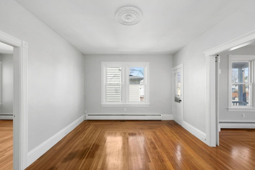 Building Photo - 132-134 Trenton Steet