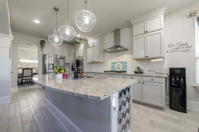 Building Photo - 17821 Limestone Spring Ln