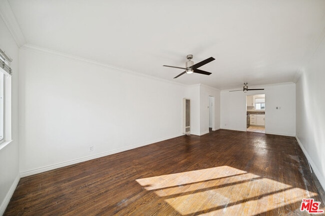 Building Photo - 3652 Carmona Ave