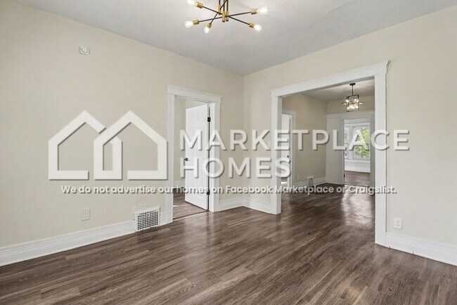 Building Photo - 5203 25th St