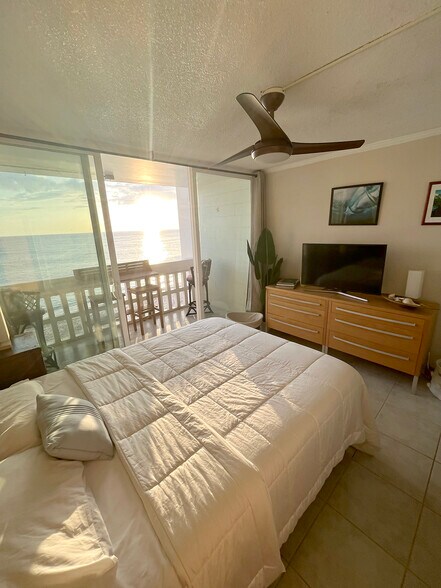 Building Photo - 84-965 Farrington Hwy