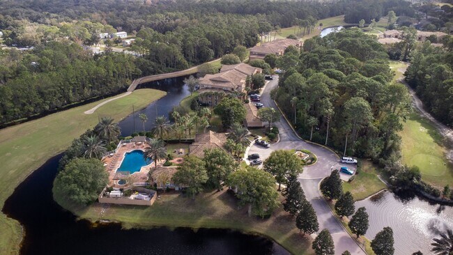 Building Photo - 3/2 Apartment with Garage