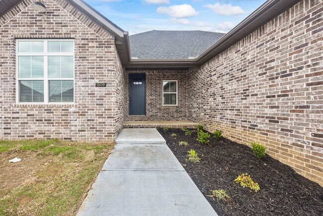 Building Photo - 1509 Padova Ave