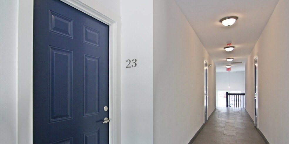 Building Photo - 4300 Junius St