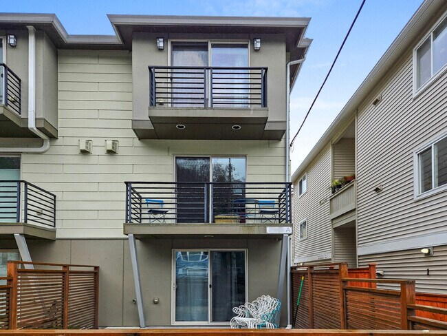 Building Photo - 2445A 55th Ave SW