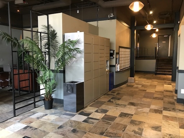 Building Photo - 108 5th Ave S