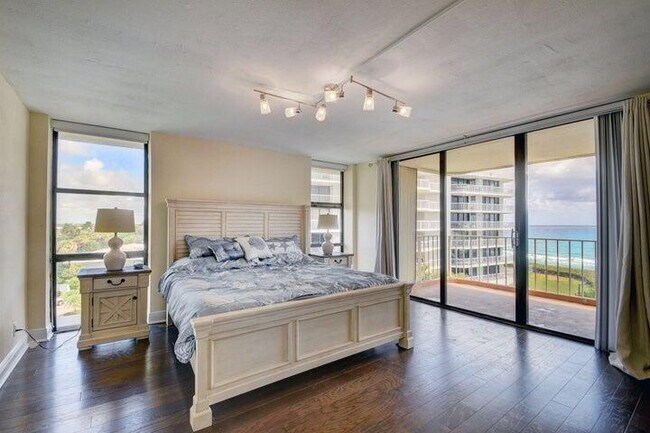 Building Photo - 3200 S Ocean Blvd