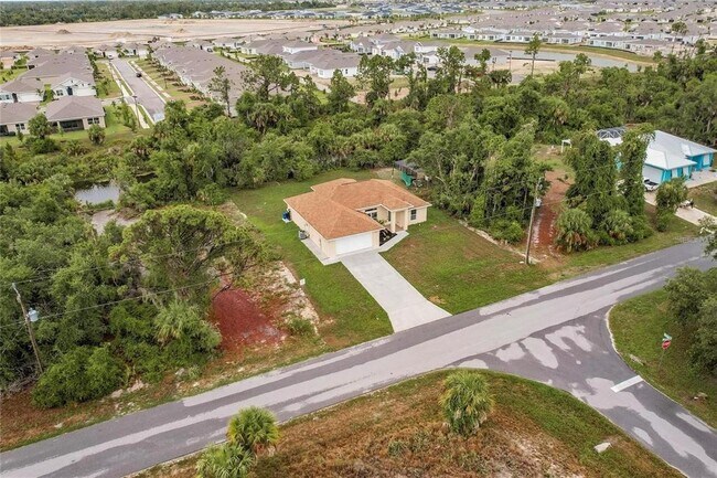 Building Photo - 820 Bowman Terrace