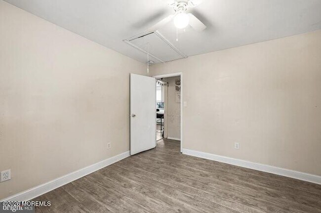 Building Photo - 61 Cooney Ave