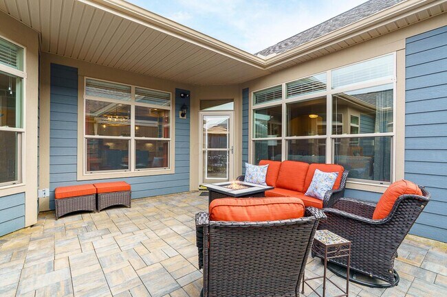 Building Photo - 6694 Trinity Mist Wy