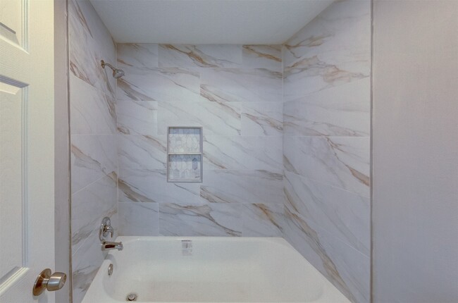 Building Photo - 16926 Manowar Ln