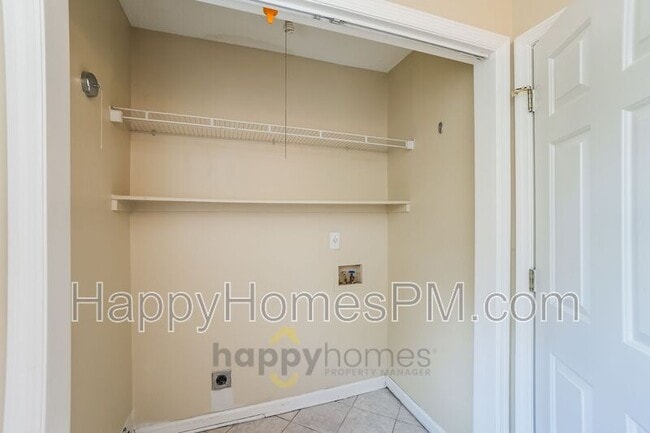 Building Photo - 118 Red Cypress Dr