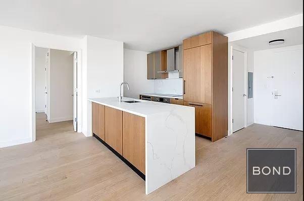 Primary Photo - 420 E 54th St