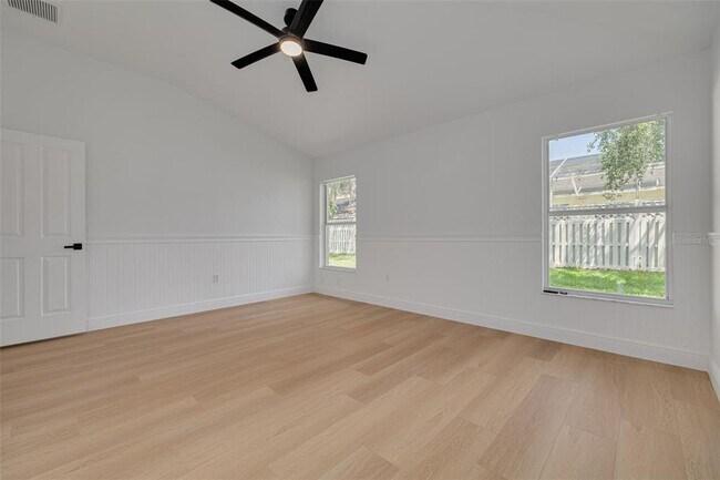 Building Photo - 9418 Azalea Ridge Cir
