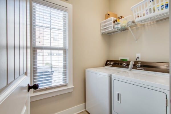 washer/dryer included - 1632 Shadow Green Dr