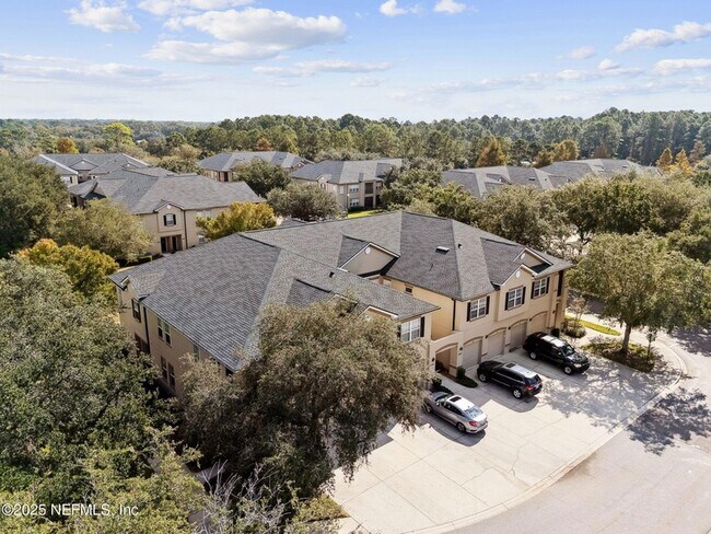 Building Photo - 12301 Kernan Forest Blvd