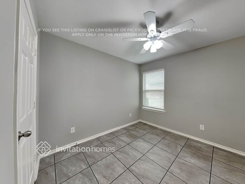 Building Photo - 2516 Old Buck Dr
