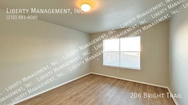 Building Photo - 206 Bright Trail