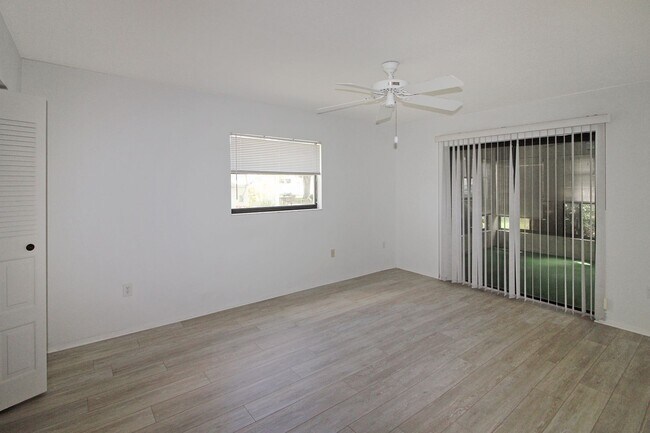 Building Photo - Venice East Annual Home for Rent