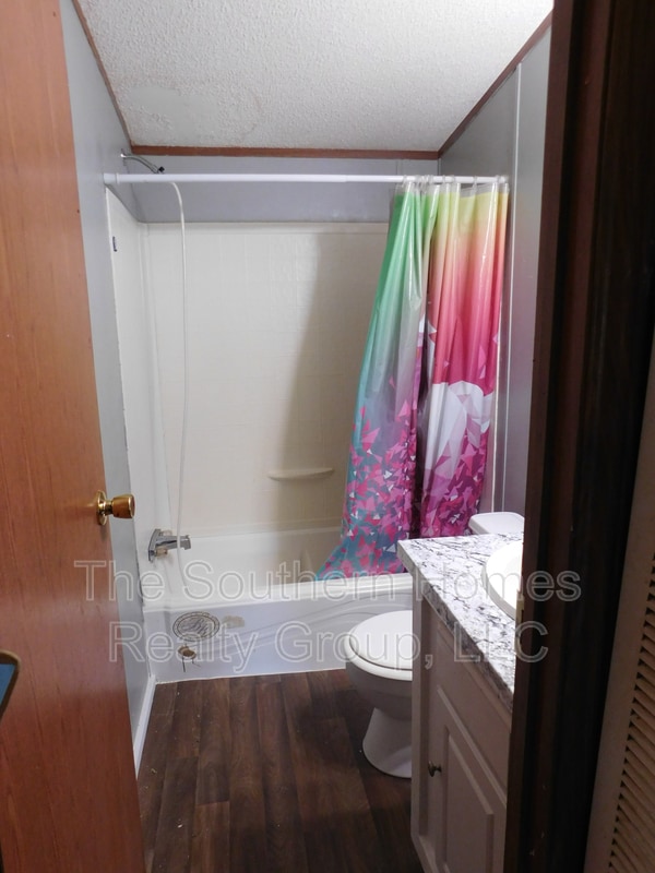 Building Photo - 233 Co Rd 725