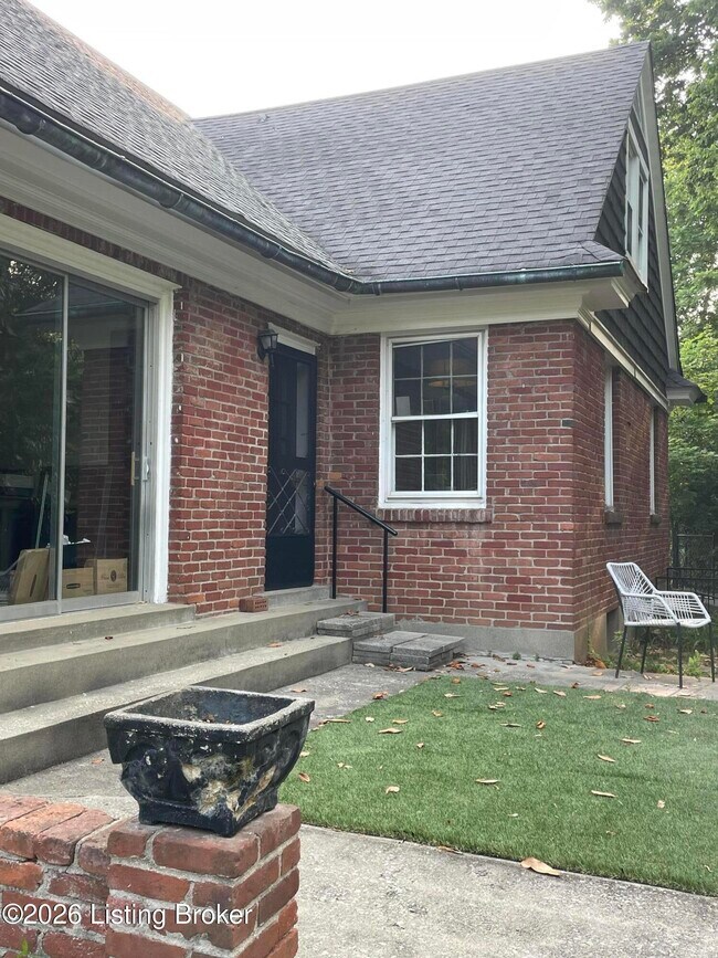 Building Photo - 11900 Spring Garden Ln