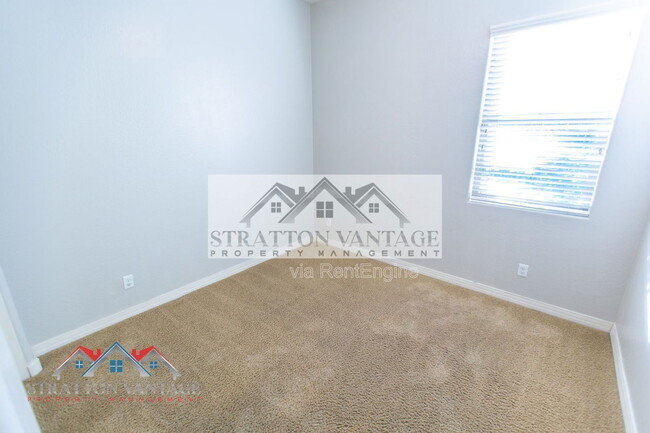 Building Photo - 20309 E Avenida Del Valle