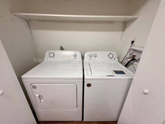 Building Photo - 11406 Bedford Oaks Dr