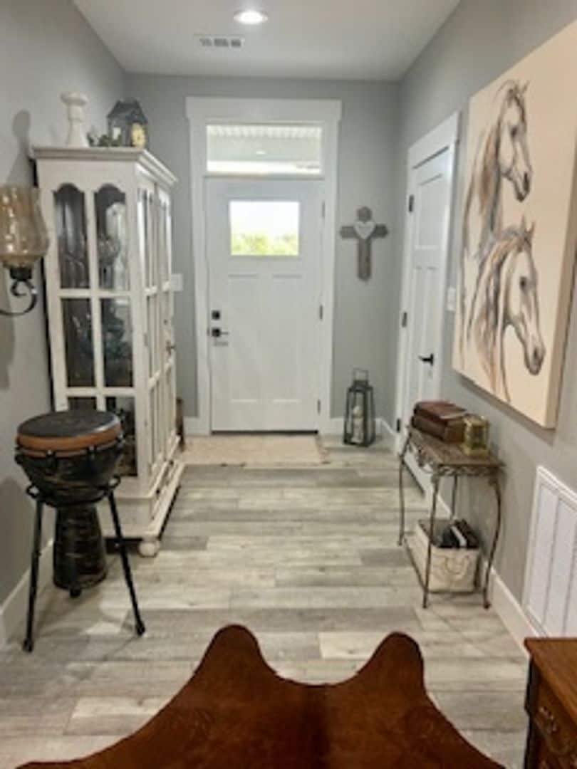 Building Photo - 154 Lakeshore Bay Dr