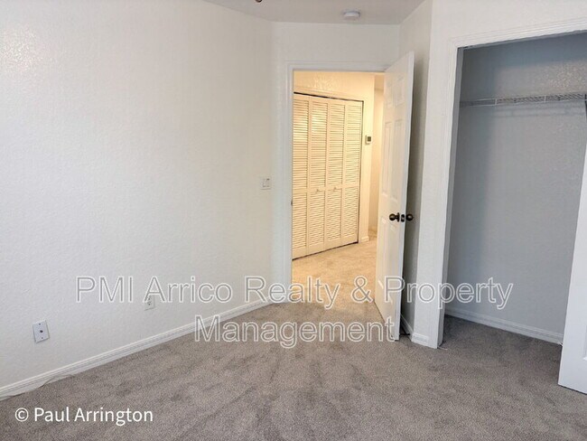Building Photo - 10922 Winter Crest Dr