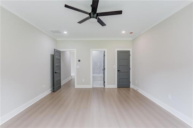 Building Photo - 37 Deer Cyn Dr