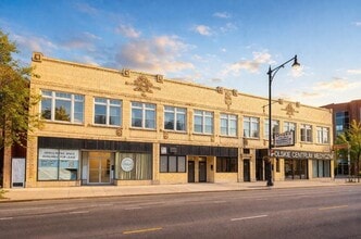 Building Photo - 3015 N Milwaukee Ave