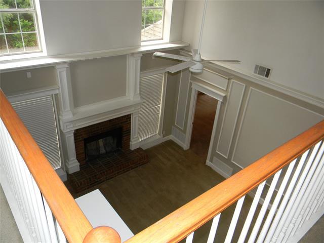 Building Photo - 416 Roland Dr