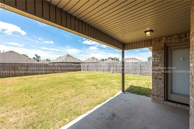 Building Photo - 1111 Tulip St