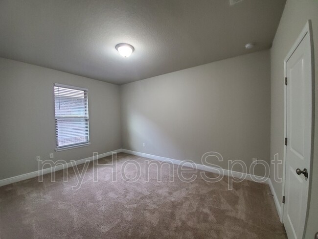 Building Photo - 5354 Woodlet Ct