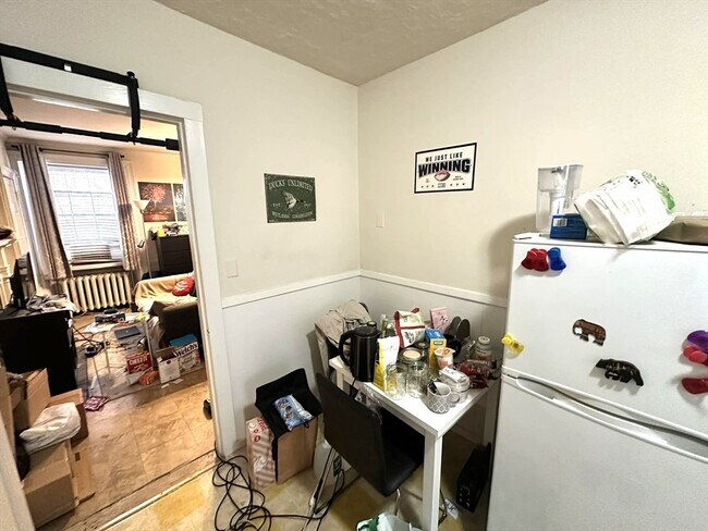 Building Photo - 83 Charles St