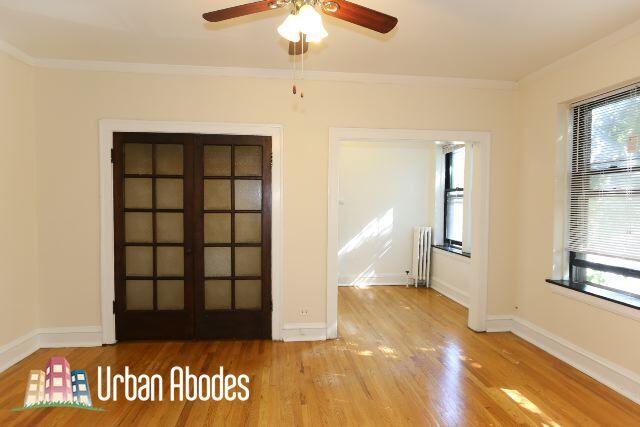 Building Photo - 4631 N Paulina St