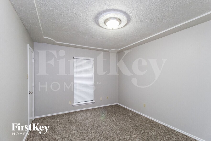 Building Photo - 5010 Hawkins Cemetery Rd