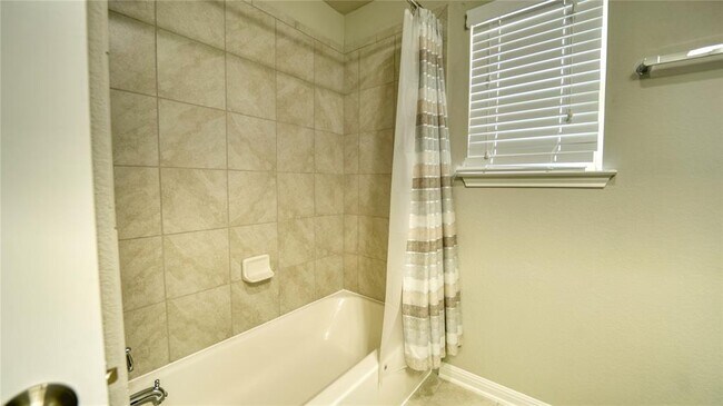 Building Photo - 11907 Singer Ct