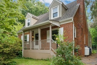 Building Photo - 4-bedroom, 2.5-bath home located in Upper Marlboro