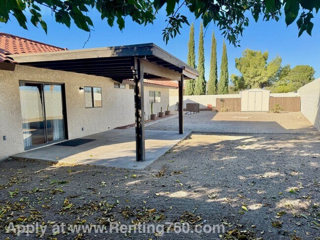 Building Photo - 54633 Martinez Trail