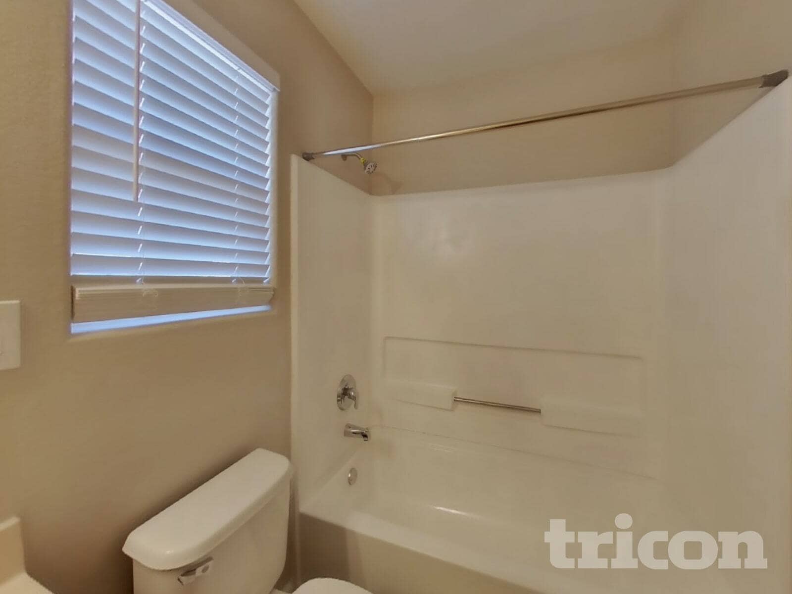 Building Photo - 7600 Snowy Egret Ct NW