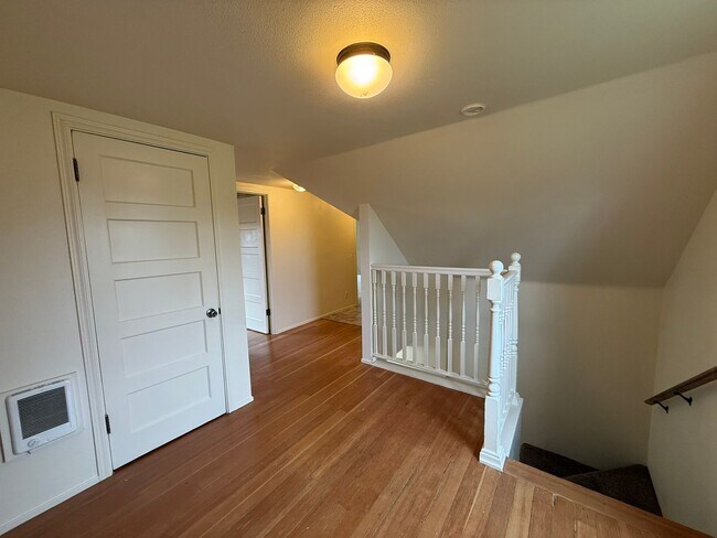 Building Photo - Updated Farm House