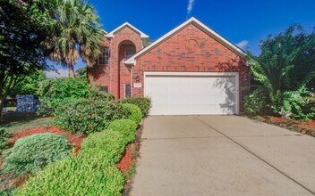 Building Photo - 14034 Chelseahurst Ln