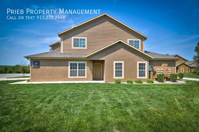 Building Photo - 12643 S Prairie Creek Rd