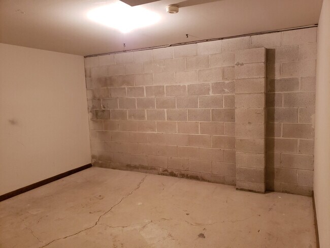 Building Photo - 1314 Camden Way
