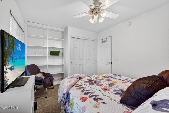 Building Photo - 1831 E Lindrick Dr