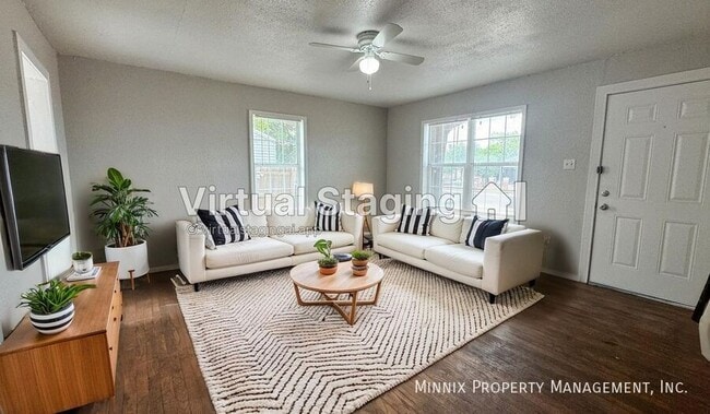 Primary Photo - 2309 2nd Pl
