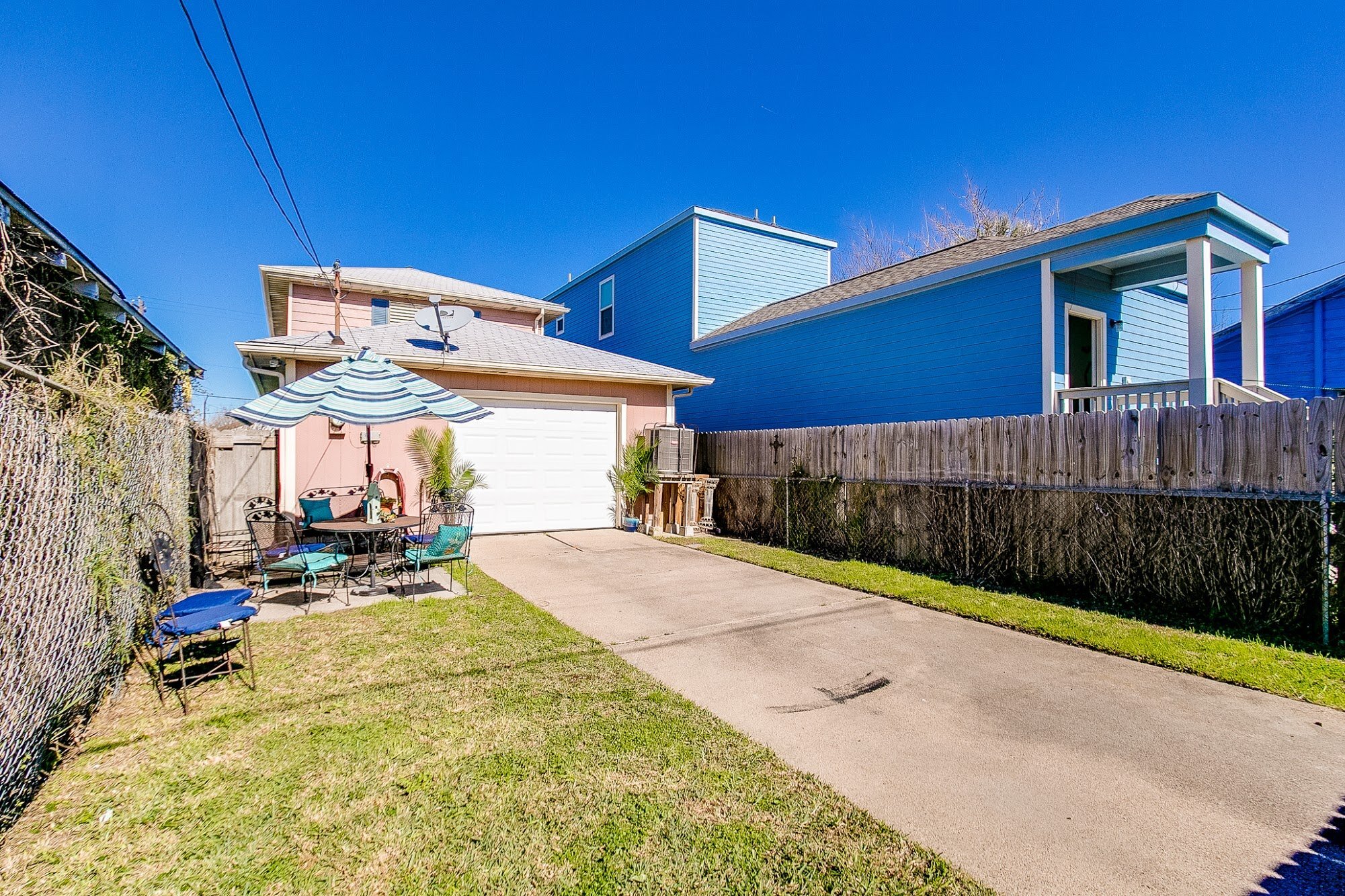 Building Photo - 5207 Avenue K