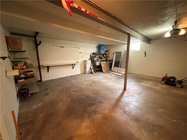 Building Photo - 2800 College Park Rd